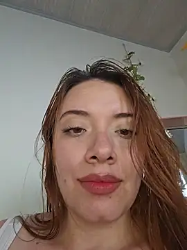 valery_mora webcam