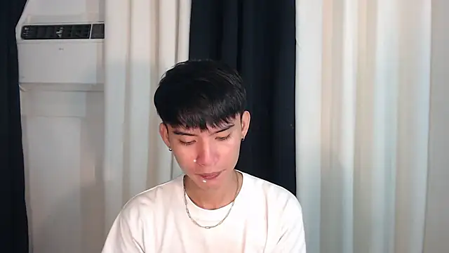 asian_dai webcam