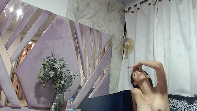 MayaMonroe1 webcam