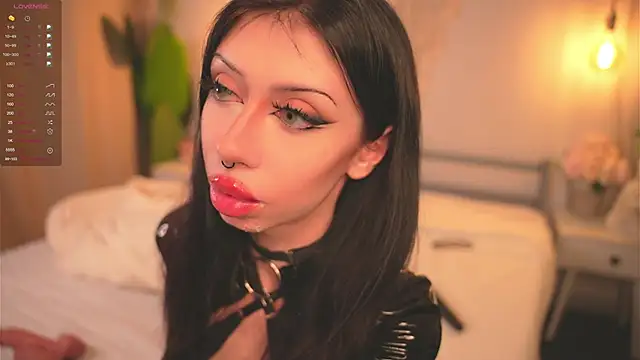 Devilsss_toy webcam