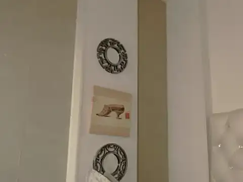 Moon__April webcam