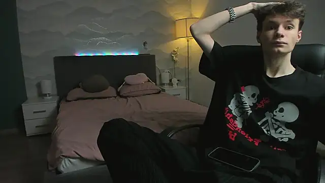 edvard_blare (M twink) - cumshow