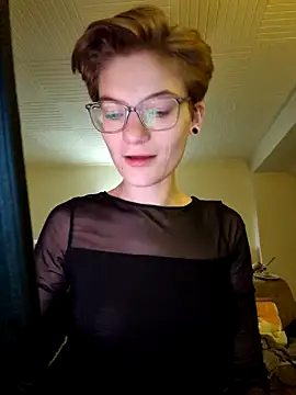hellgirlzheaven (F teen) - Oberteil aus 😋