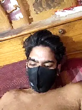 delhi__man_1 webcam
