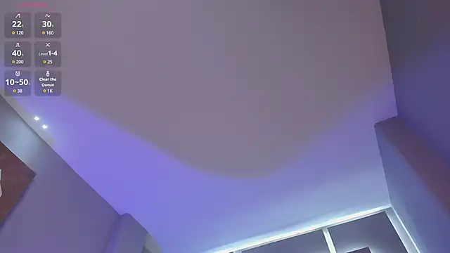 MiaFarrell_ webcam