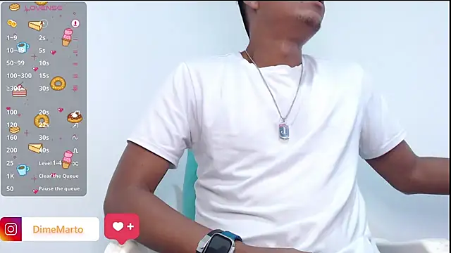 mike_black_22 webcam