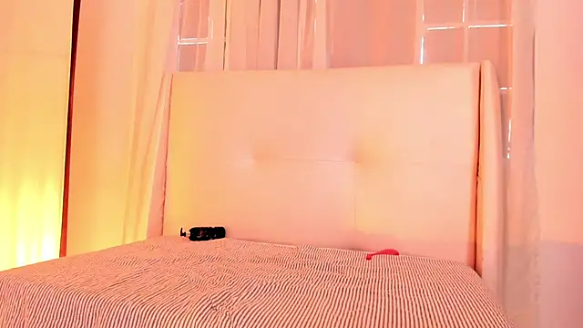 your_khloe webcam
