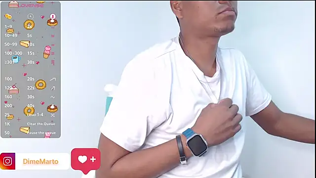 mike_black_22 webcam