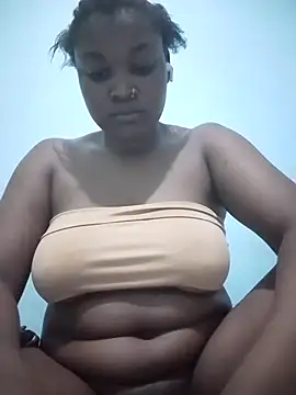pussyqueene webcam