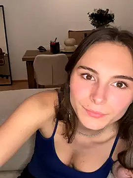 sophiiastarr (F teen) - 😈Ahego Face and Spitt on Boobs