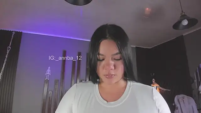 annie_barozzi - Annie_barozzi's free webcam - UK Sex Cams