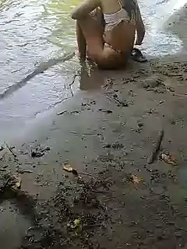 jeltsin3-25 (Ask my age) - Bathing naked outdoors