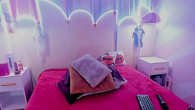 Lushi_Love webcam