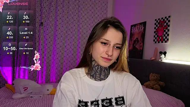 LilithPoison webcam