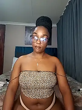 Queen-Chocolate webcam