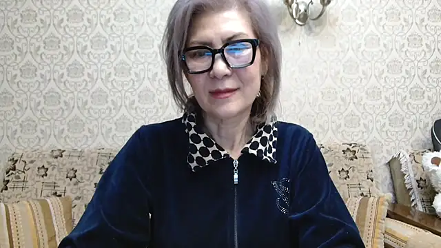 Elegant00Lady