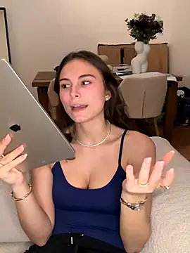 SophiiaStarr