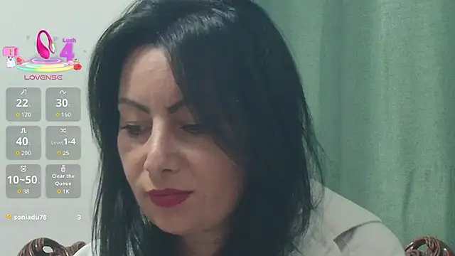 annawow69 (F milf) - show pussy