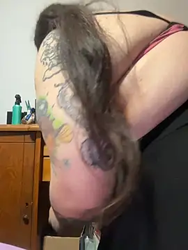 mizztikaa (F young) - Wet my pussy + play with anal plug🎀🍑