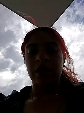lunaBloom1 webcam