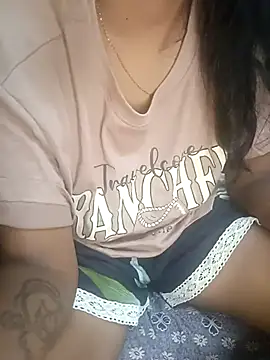 tamil_thaara03 (F young) - Removee t-shirt