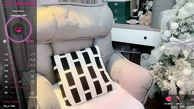 Monica-888 webcam
