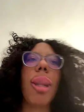Curly_lily