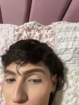 KylieMonnett webcam