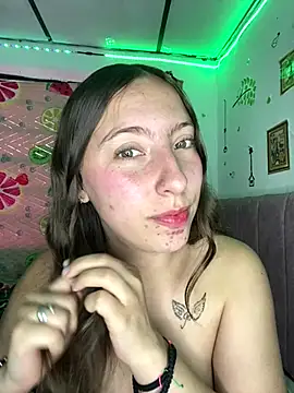 Tiara_19 webcam