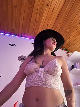 Mia_salinass webcam