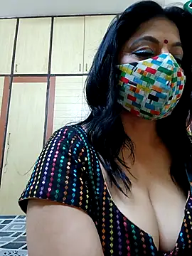 ratna-777 - Ratna-777's free webcam