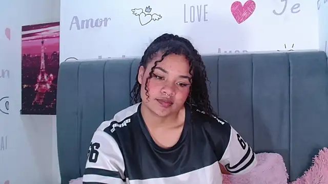 KittyBrookex webcam