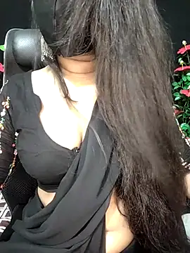 idhika-paul (F young) - Boobs show 🍒