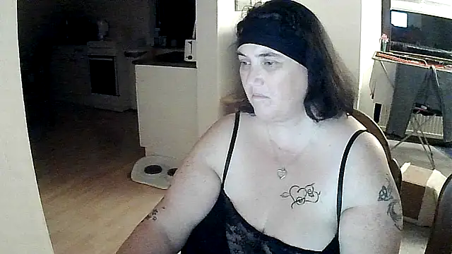 Minou1610 webcam