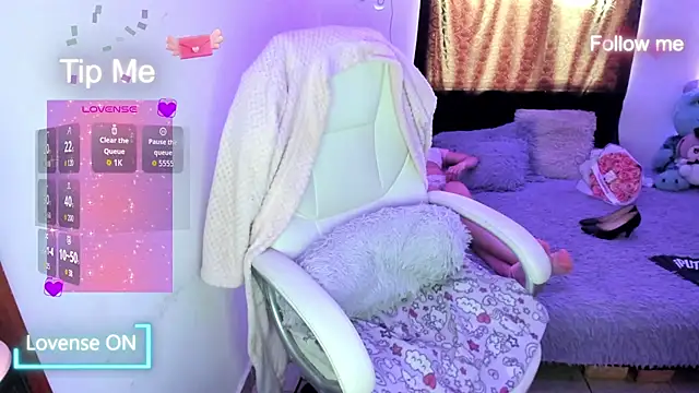 sofia_thomson1_t (F young) - SHOW CUM