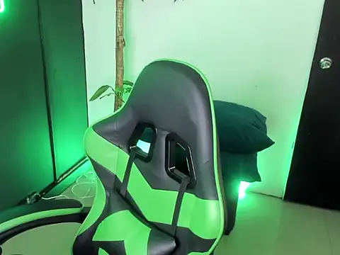VictoriaSpenser webcam