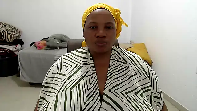 Bustyslave48 webcam