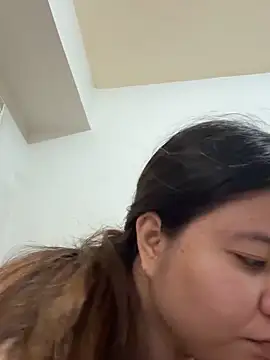 Charming_Chaos webcam