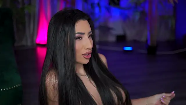 GinaValentinna