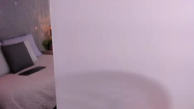 Emili__hot webcam