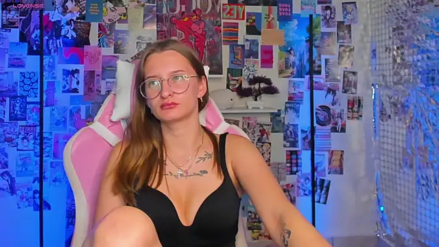 Maryyy_May webcam