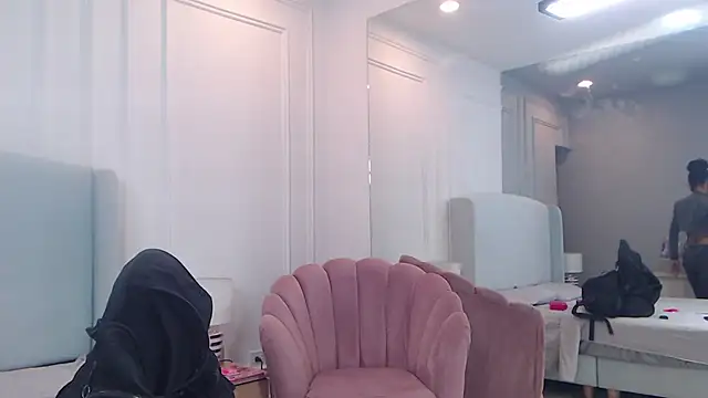 ChantalGarner webcam