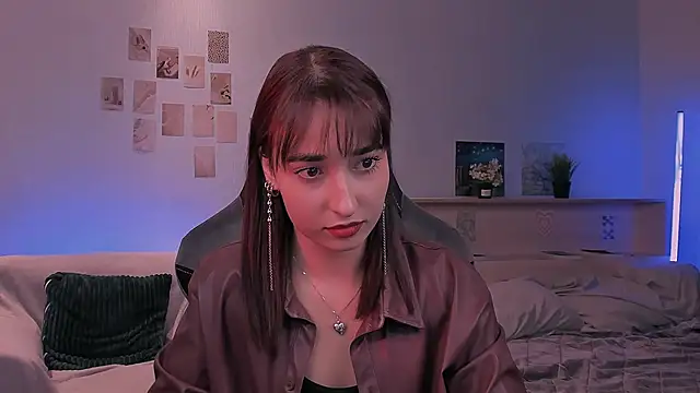 yourfitoviolett webcam