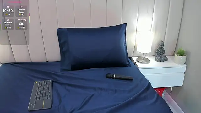 naty_bush webcam