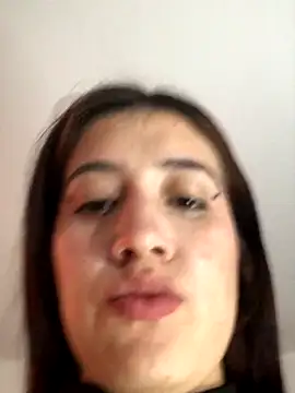 BrunnetAri_ webcam