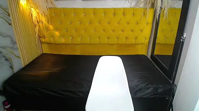 _Isabellaa webcam