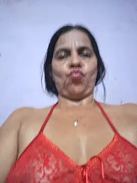 Lucerito-Hot webcam