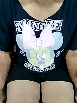 strip_anjali webcam