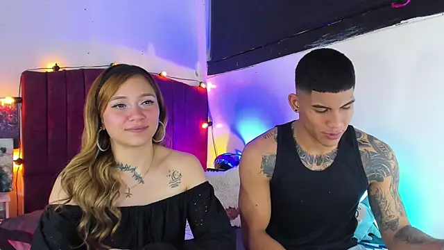 ChiliciousCouple webcam