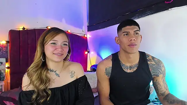 ChiliciousCouple webcam